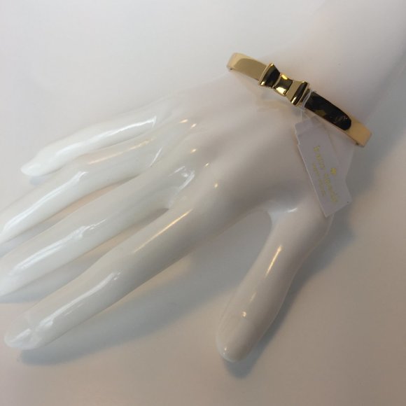 πππKATE SPADE Gold 'Take A Bow' Bangle πππ - Picture 5 of 8